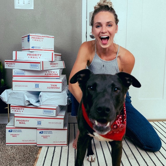 welcome to my closet :) - Picture 3 of 4